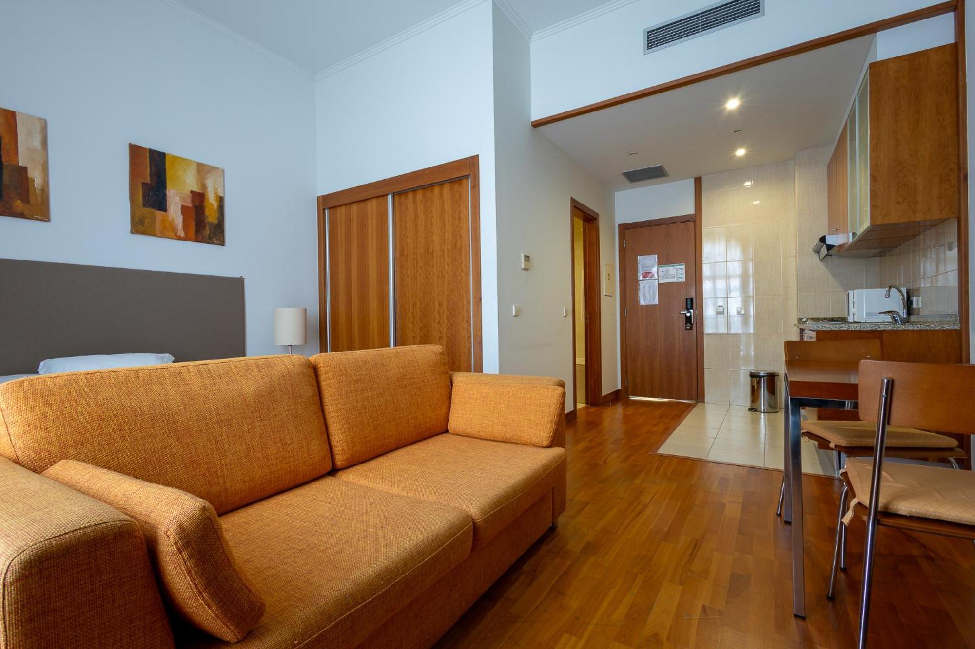 Hotel Apartamentos Geres Ribeiro Exterior photo