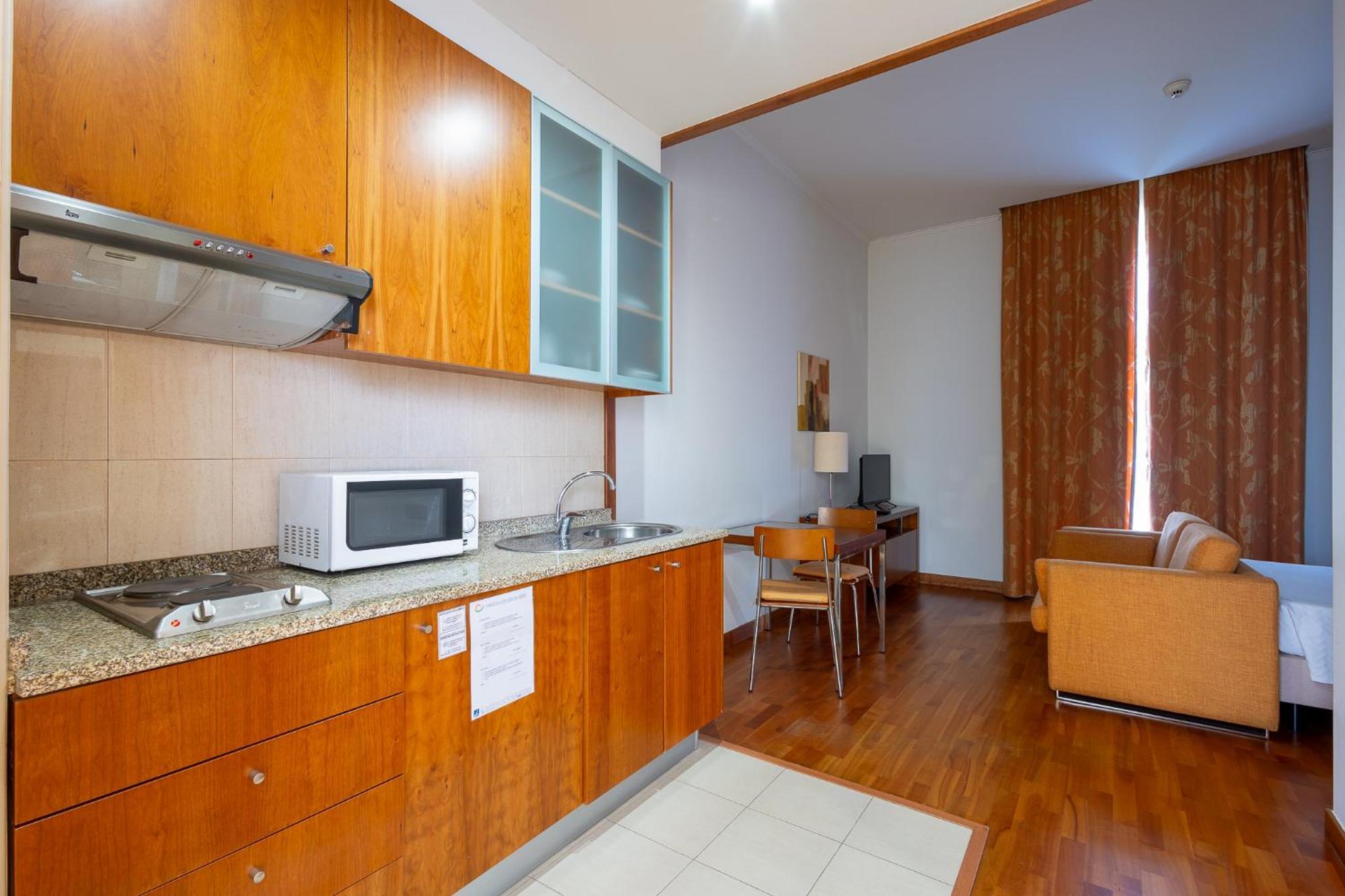 Hotel Apartamentos Geres Ribeiro Exterior photo